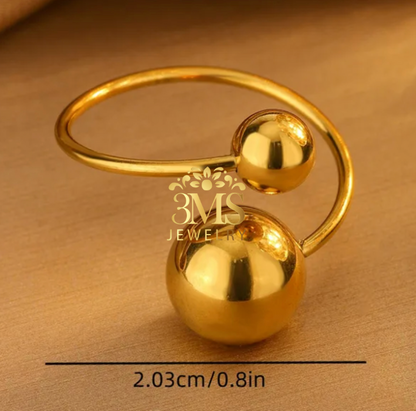 "18K gold ring with spherical design in titanium steel with gold vermeil—full-size details"