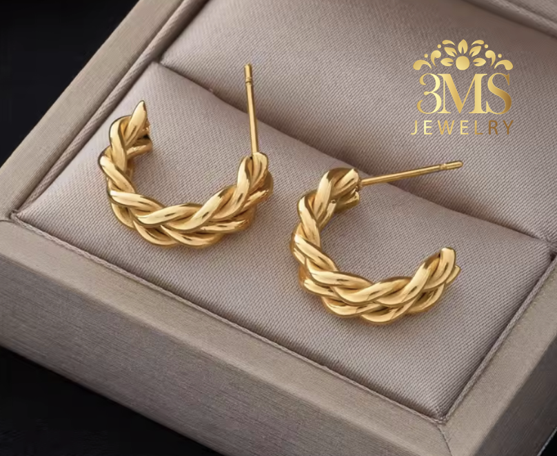 "18K gold hoop earring breaded design in titanium steel with gold vermeil—side-by-side view"