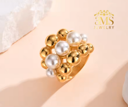 "18K gold statement ring with 6mm and 8mm pearls in titanium steel with gold vermeil - full details"