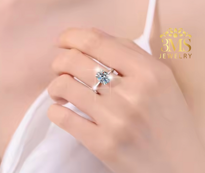 Ava Moissanite Oval-cut Engagement Ring 5 ct. (S925 sterling silver & Rhodium-plated