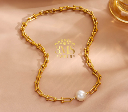 "18K  gold set necklace and bracelet with 10mm faux pearls in stainless steel with gold vermeil - full view"