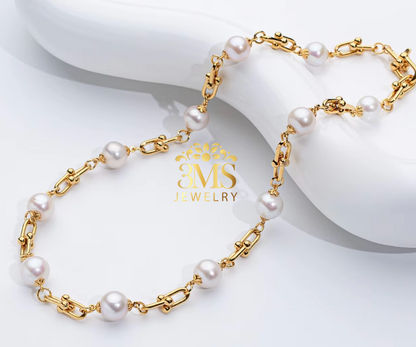 "18K gold pearl link necklace and bracelet set with 11 pieces of 10 mm white perfect round Edison freshwater pearls in stainless steel with gold vermeil - side details"