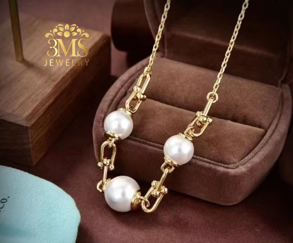 "18K gold link pendant pearl necklace with 12mm white perfect round edison freshwater pearls in sterling silver with gold vermeil - details"